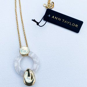 NEW Ann Taylor Women's Tortoiseshell Print Nugget Pendant Necklace - gold-tone